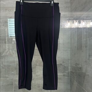 Xersion Black Capris with Purple Piping